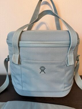 Hydro Flask Cooler Bag